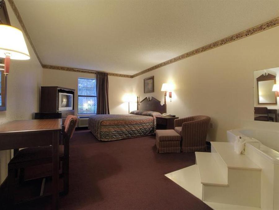 Americas Best Value Inn&Suites - Little Rock - Maumelle Exterior foto